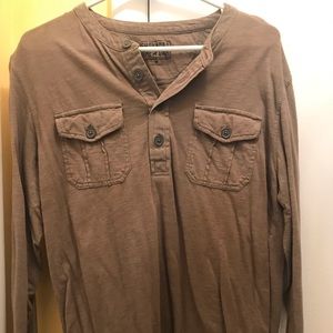 Converse men shirt size medium